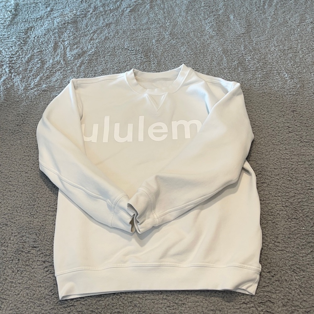 Lululemon Perfectly Oversized Crew size 6 color white
